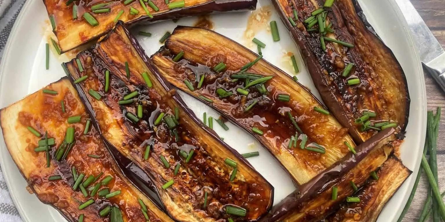 Cover Image for Easy Broiled Chinese Eggplant